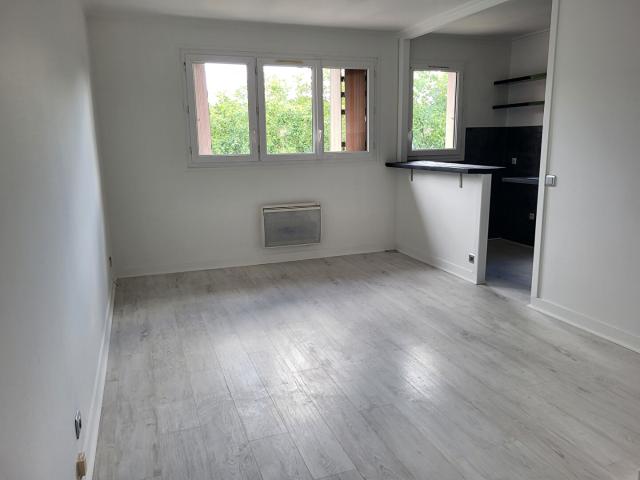 Studio Garches 2722 m2