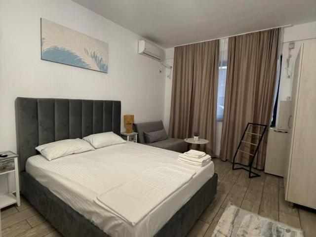 Studio generos Building Stefan 2 min pana la mare Mamaia Sat