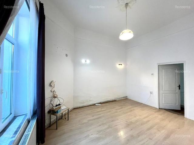 Studio generos Calea Victoriei 50mp + Boxa