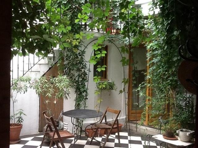 Studio dans une maison conviviale