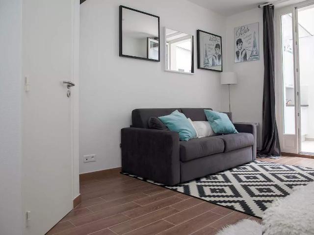 Studio dans le 17ème arrondissement de Paris, 75017: 24 m² — #4166