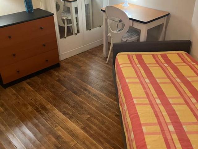 Studio de 10m2 à louer sur Paris 16
