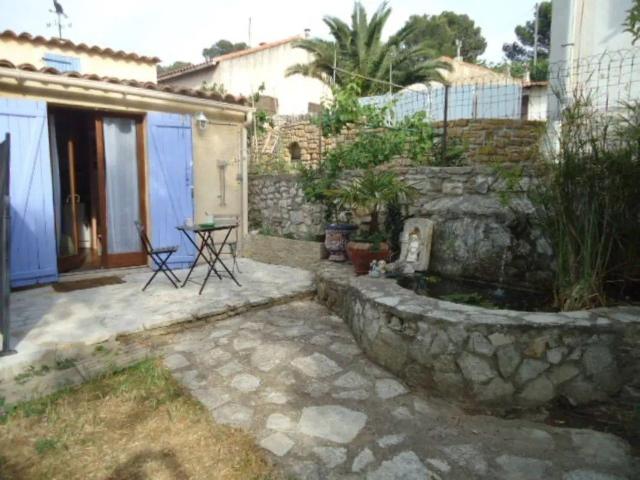 Studio de 11m² avec terrasse de 9m² au calme