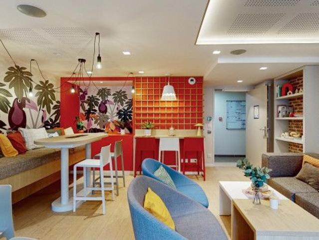 Studio de 14 à 18m² meublé et équipé XS / S