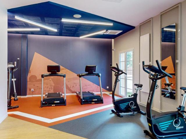 Studio de 14 à 18m² meublé et équipé XS / S