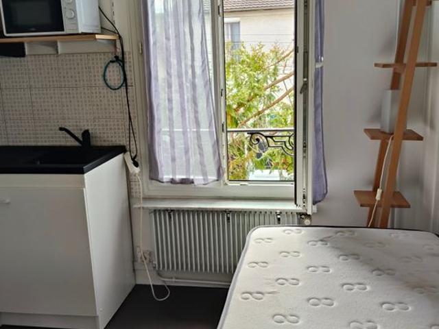 Studio de 14m2 à louer sur L'Haÿ les Roses