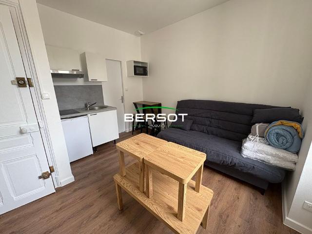 Studio de 15.5m² meublé refait à neuf Quartier BUTTE