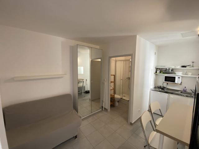 STUDIO DE 16 M2 PROCHE CENTRE VILLE AVENUE PHILIPPE SOLA