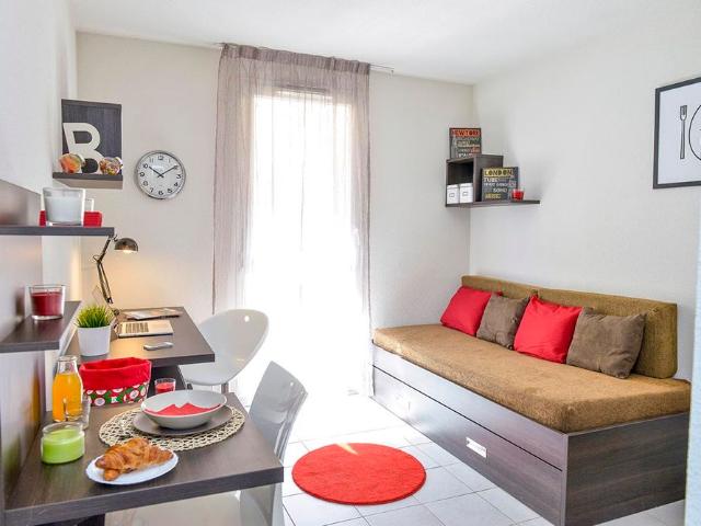 Studio de 17 à 18 m²