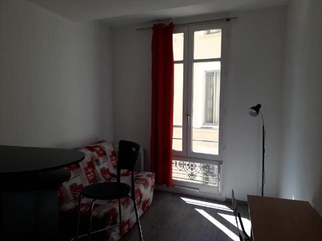 Studio de 17m2 à louer sur Nimes