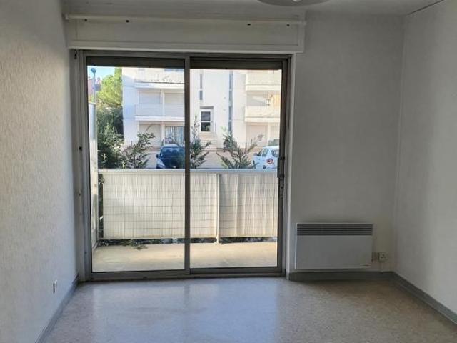 Studio de 18.90 m² avec kitchenette équipée