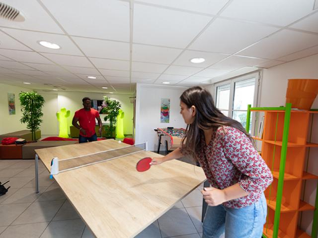 Studio de 18 à 24.8m² meublé et équipé