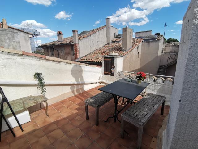 STUDIO DE 18 m2 AVEC TERRASSE CENTRE VILLE D'AIX EN PROVENCE