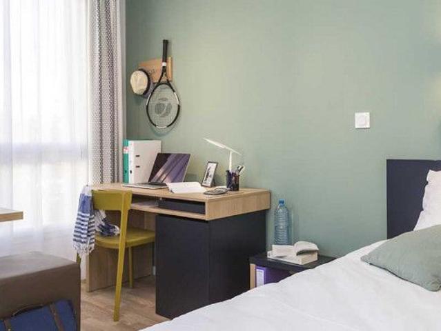 Studio de 18 m² meublé et équipé