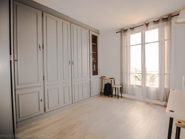 Studio de 18m2 au dernier étage à Courbevoie