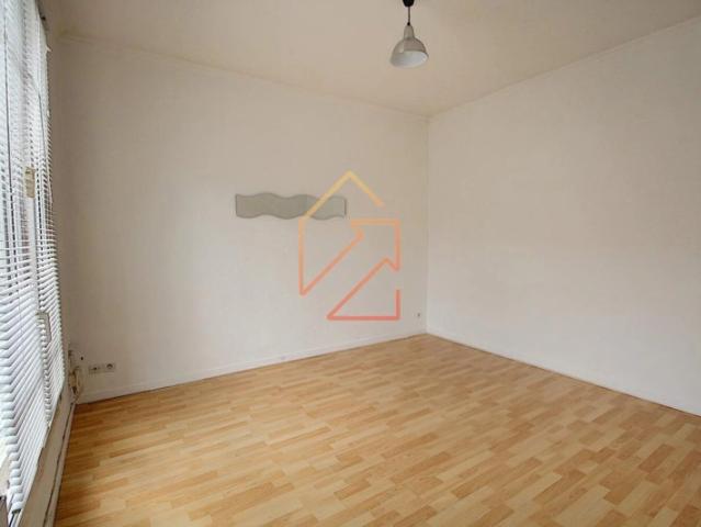 Studio de 20.82m² avec cave à rénover