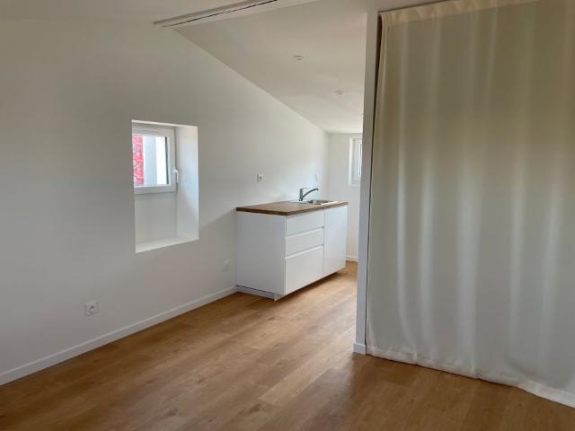 Studio de 20m2 à louer sur Bron