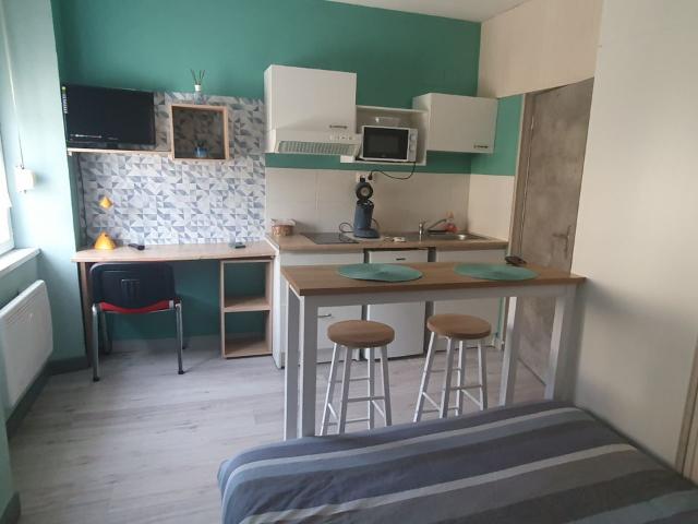 Studio de 20m2 à louer sur Sainte Suzanne