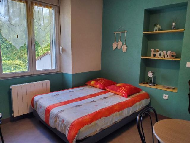 Studio de 20m2 à louer sur Sainte Suzanne