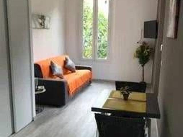 Studio de 21m² avec balcon et parking sous sol