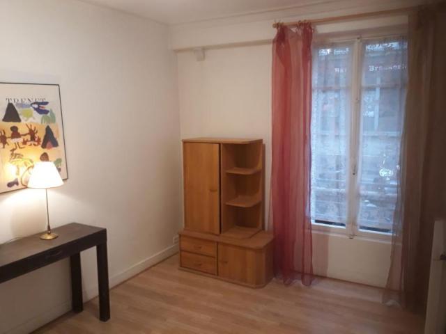 Studio de 24m2 à louer sur Paris 18