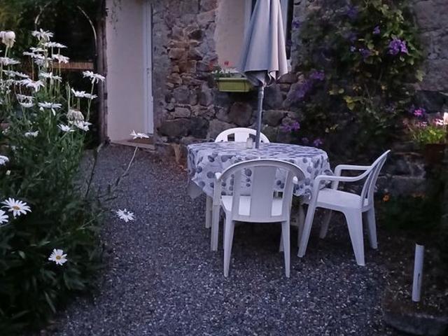 Studio de 25m2 à louer sur Grâces