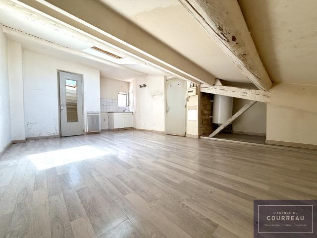 Studio de 26,99 m2 à Gambetta