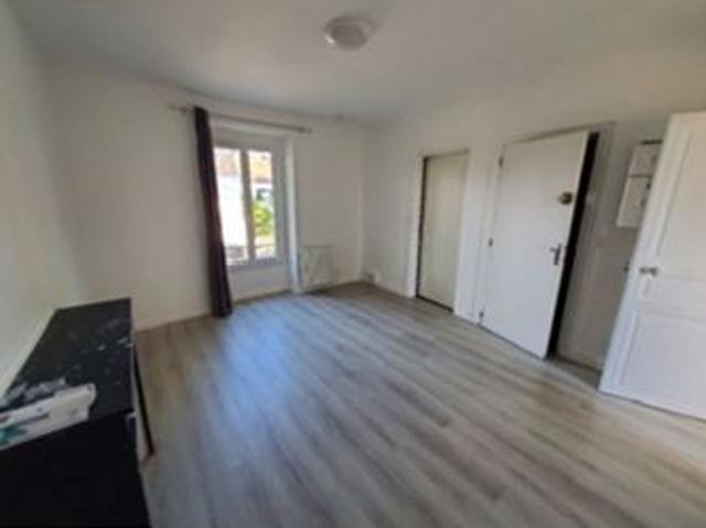 Studio de 26m2 à louer sur Marolles en Hurepoix