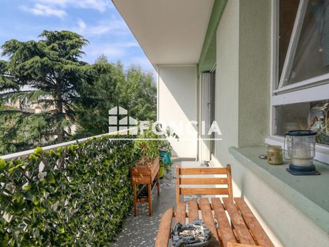 Studio de 28m2 métro 7 Ivry sur Seine