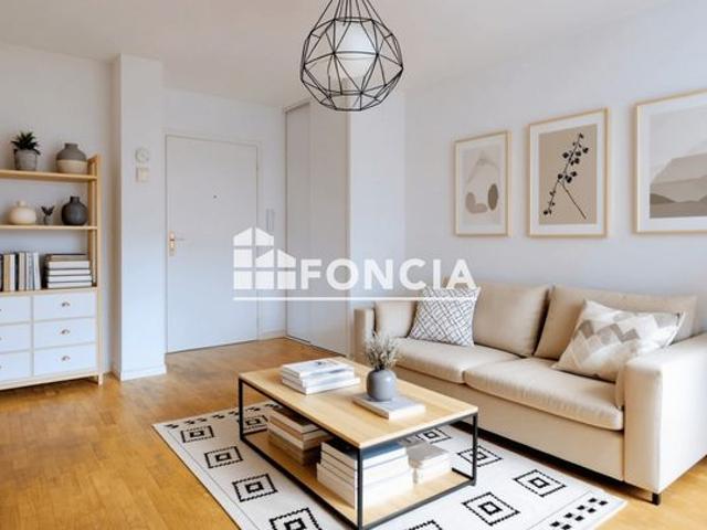 Studio de 29m2 avec parking, centre ville