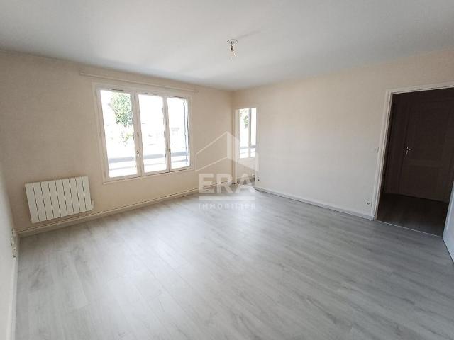 Studio de 30.80m² SAINT CYR SUR LOIRE