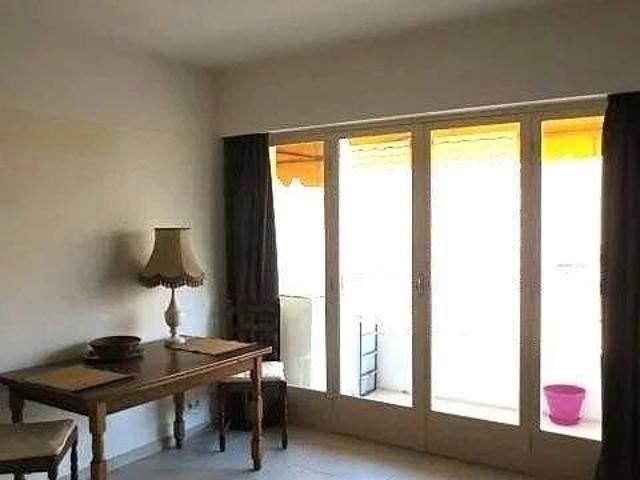 Studio de 30m² avec terrasse