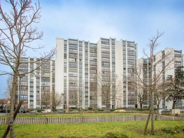 Studio de 31 m² à Argenteuil Proche Val d Argenteuil