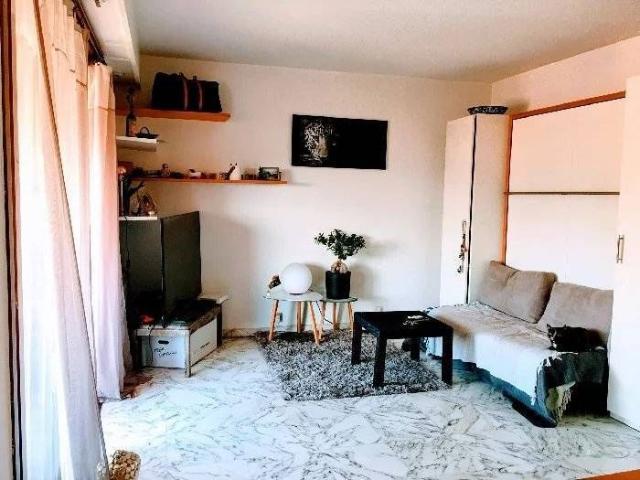 Studio de 31m² à Mont Boron avec terrasse de 8m²