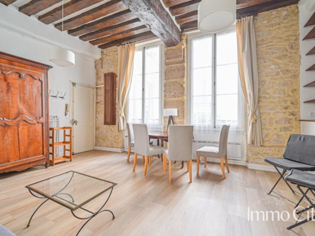 Studio de 35m² avec chambre en mezzanine en plein coeur de