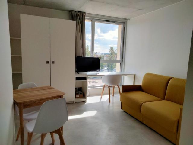 Studio de de 17 à 30m² meublé et équipé