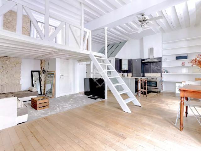 Studio de la rue du bac 45m² Paris 7ème