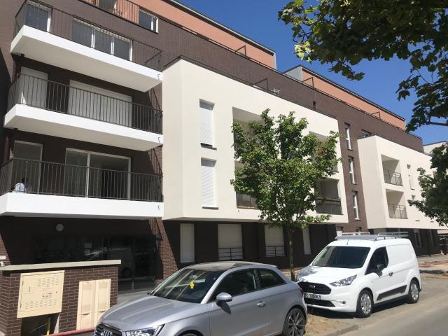 Studio de STANDING 33m2 avec balcon Proche Gare