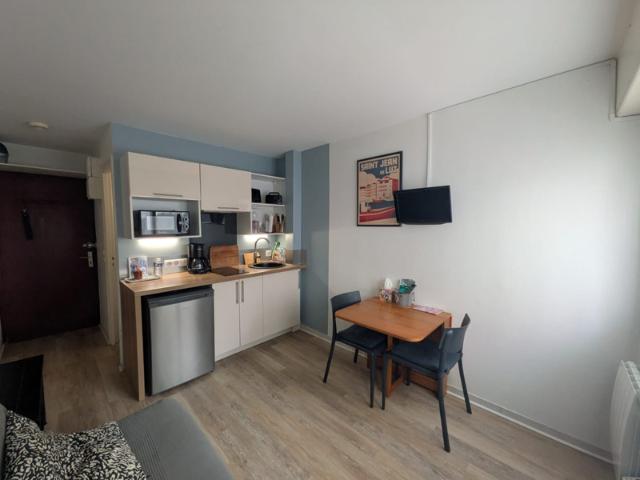 Studio de standing à deux pas de la Grande Plage