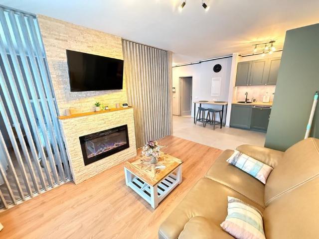 Studio deosebit, prima inchiriere, Avantgarden, Brasov