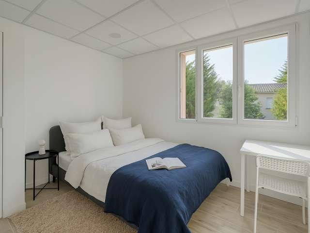 Studio entier à Paris