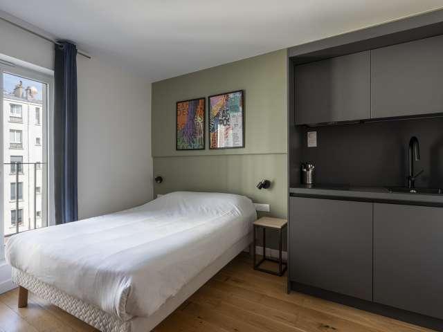Studio entier à Paris