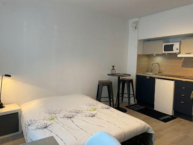 Studio entièrement meublé 21m2 avec garage clos
