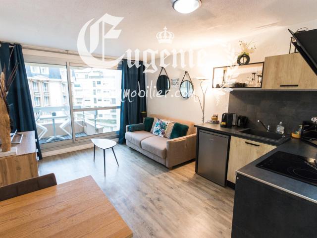 Studio Entièrement Rénové Meublé Idéalement situé Plage Vill. 25m² Biarritz