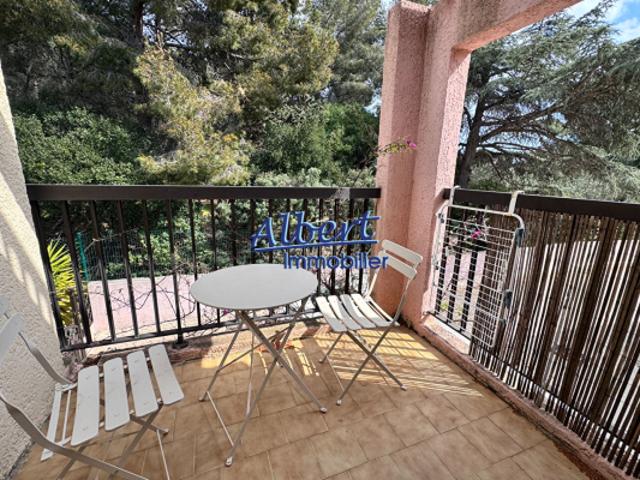 Studio entièrement rénové Le Capelan Bandol