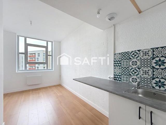 Studio entierement renove