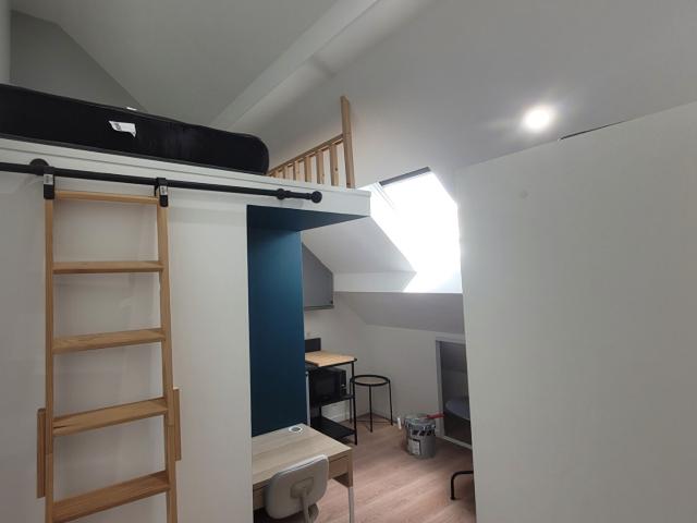 STUDIO en Coliving Dans Maison Saint Cyr L Ecole, Saint cyr l ecole