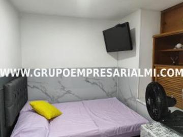 studio en arriendo Carrera 79 # 38 A 44