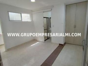 studio en arriendo Carrera 83 # 33 40