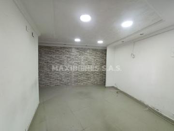 studio en arriendo CR 47 70 26 ED. MARVA LLAVES 71
